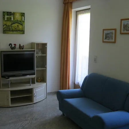 Geisler Apartment *